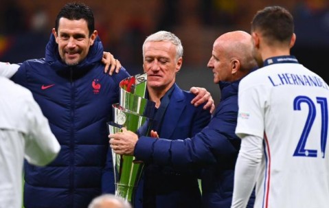 pg电子-德尚：本泽马更敏锐更成熟 欧洲杯失败已经过去了