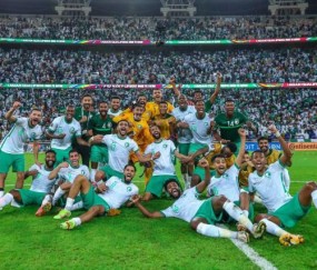 官方平台-沙特战国足不征召新球员 魔鬼主场继续保持不败？