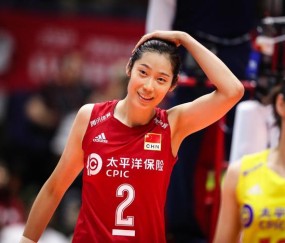 游戏-上海排球名宿谈世锦赛：不用朱婷太浪费！张籽萱需要老二传带一带