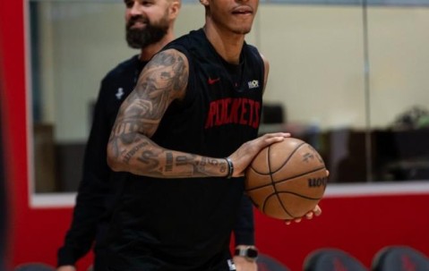 火箭队出场阵容巨变！10人轮换洗牌，双向后卫砍9+7+4，2阵挑大梁