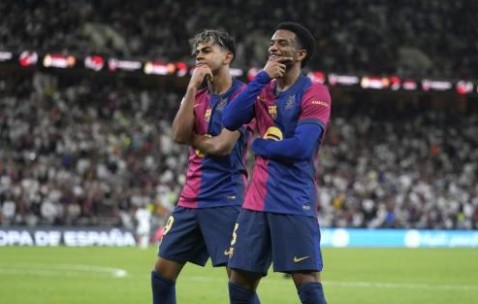 pg电子河南站-弗利克第一冠，巴萨在进化，皇马在原地打转